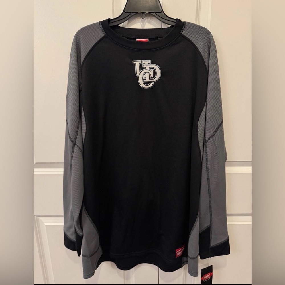 Men's Size XL Rawlings baseball shirt! New with Tags!